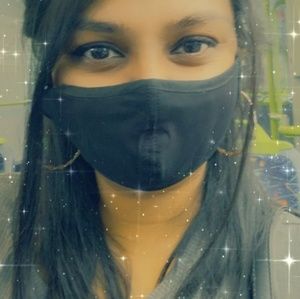 Meet your Posher, Naz